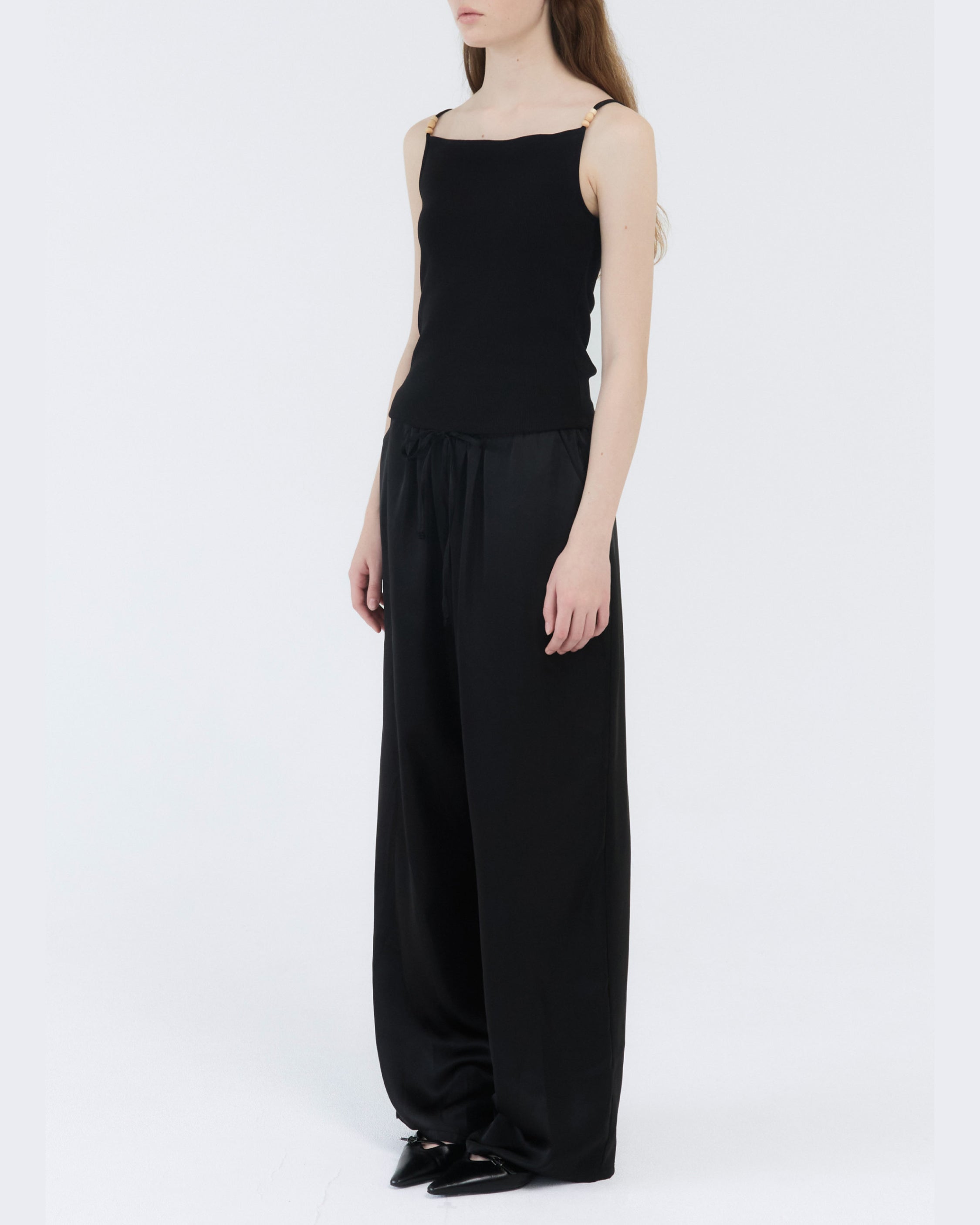 GBH / Wood Beads Sleeveless - Black