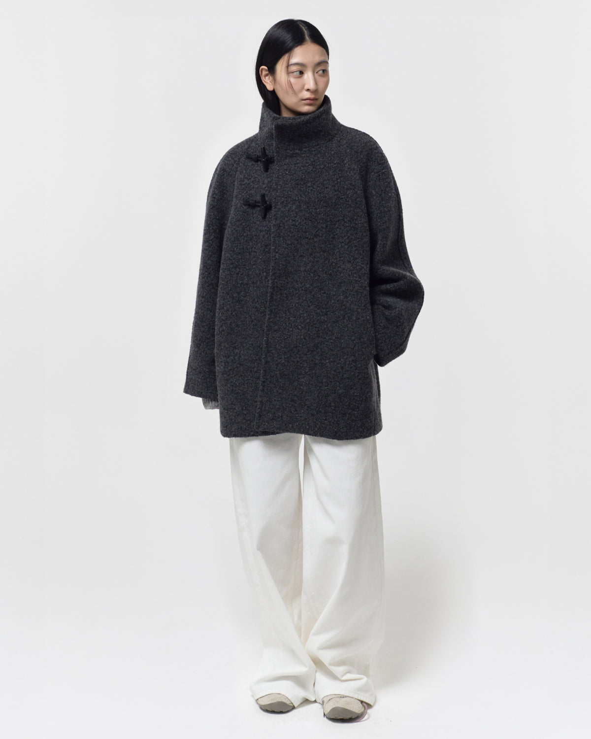 GBH / 26FW HIGH-NECK TOGGLE COAT / DARK GREY
