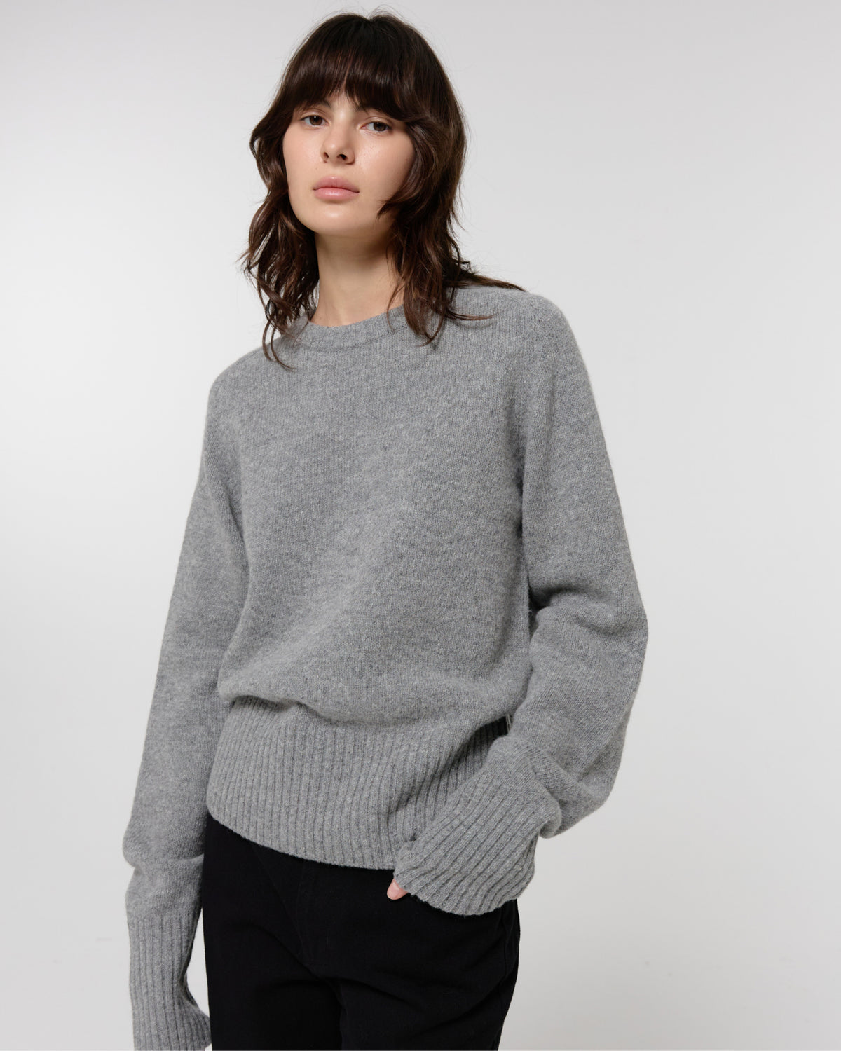 GBH / 26FW WOOL CREW NECK KNIT - Grey