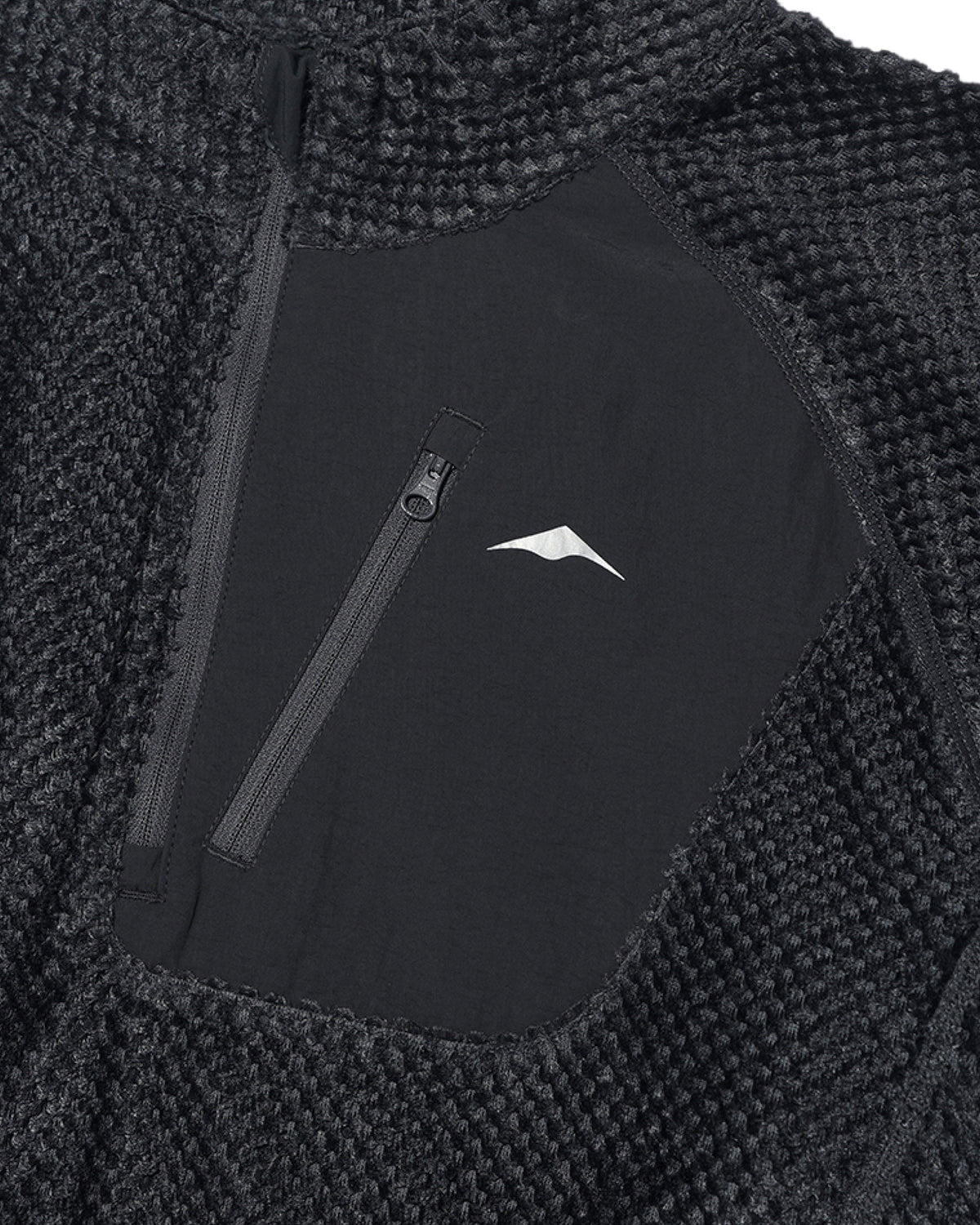 GOYOWEAR / Octa Light-Weight-Half Zip - Anthracite Grey