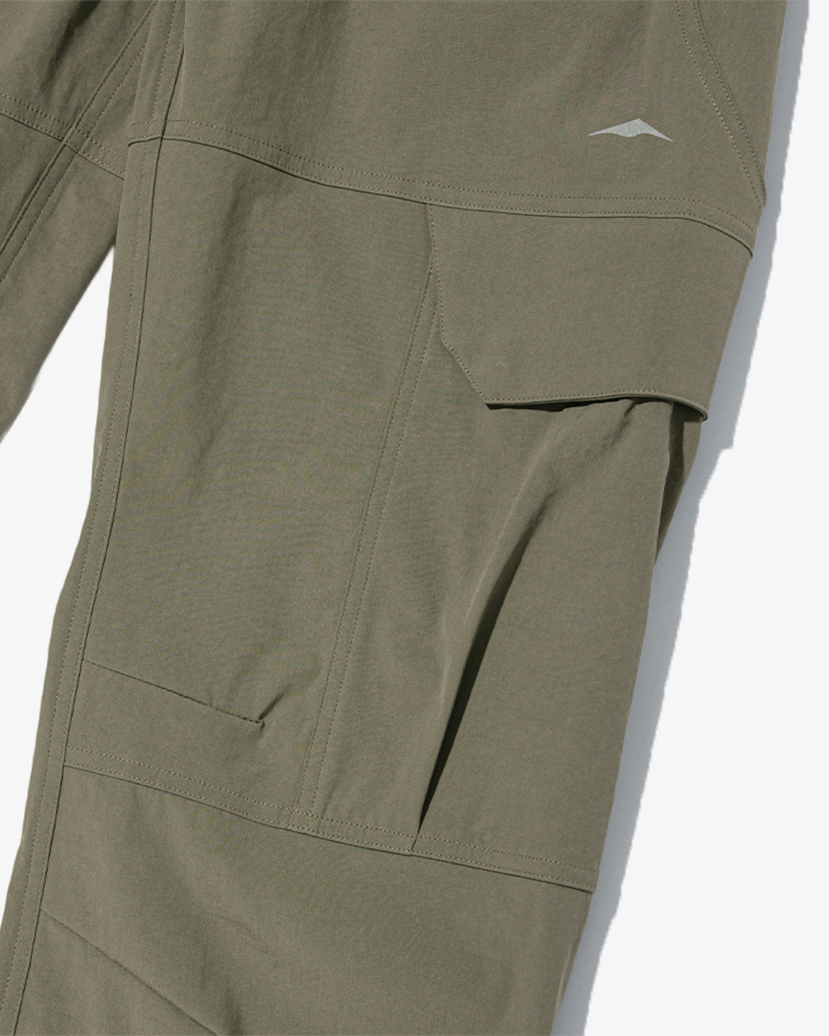 GOYOWEAR / Utility Wide Cargo Pants - Beige