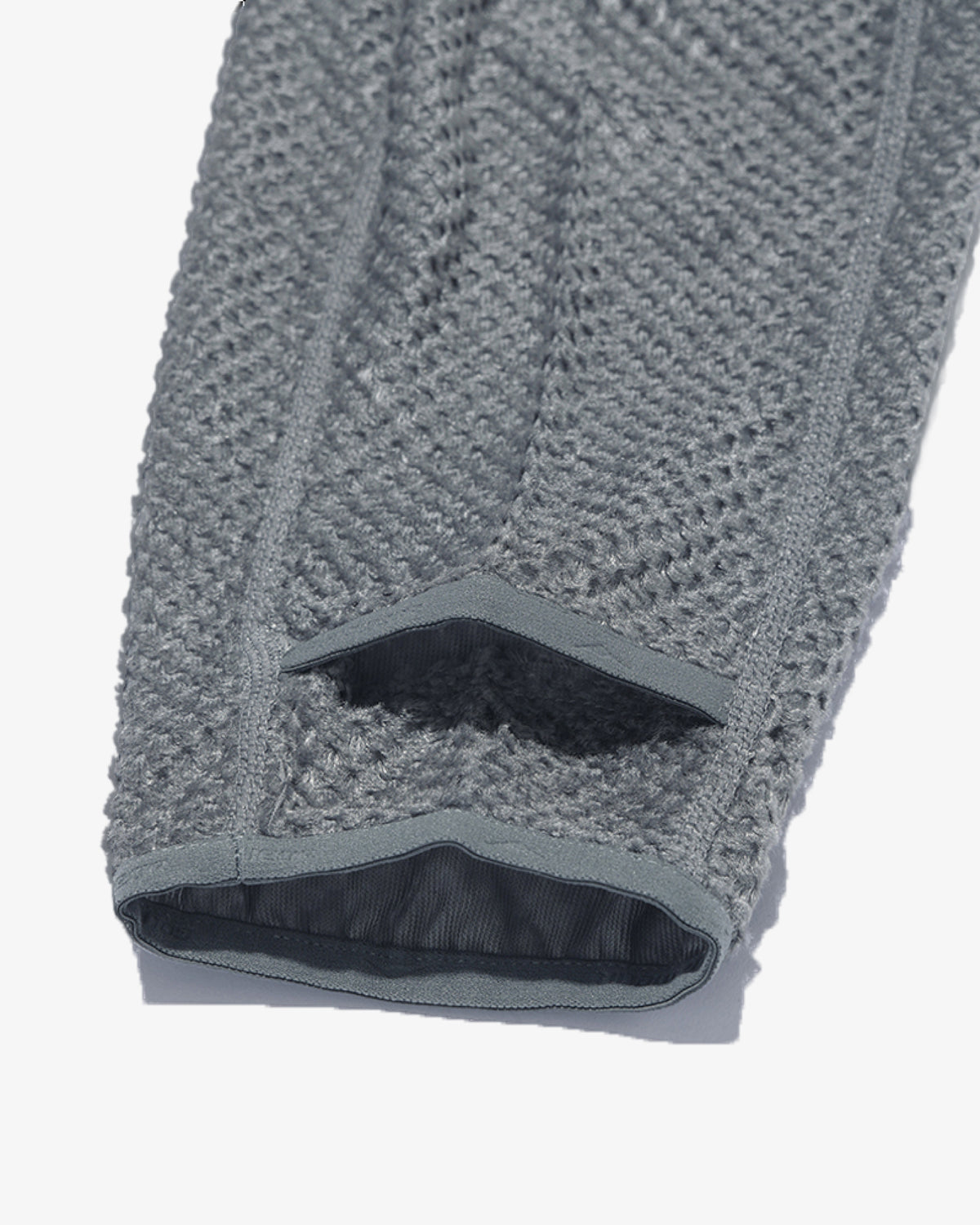 GOYOWEAR / Octa Light-Weight-Half Zip - Silver Grey