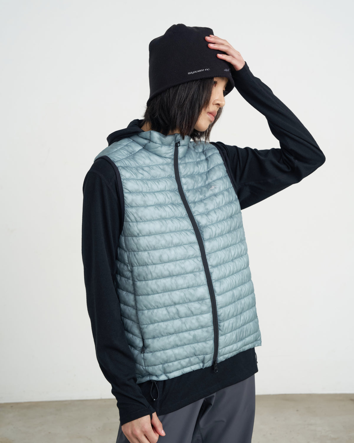GOYOWEAR / Ul Graphene Insulation Vest - Bluish Grey