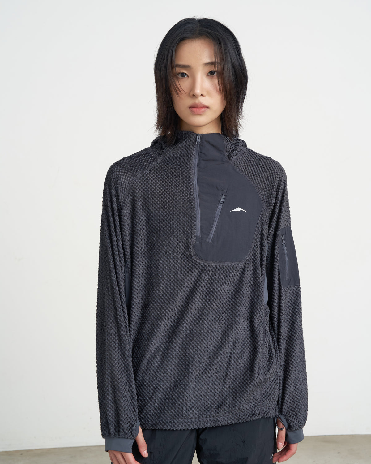 GOYOWEAR / Octa Light-Weight-Half Zip Hoodie - Anthracite Grey