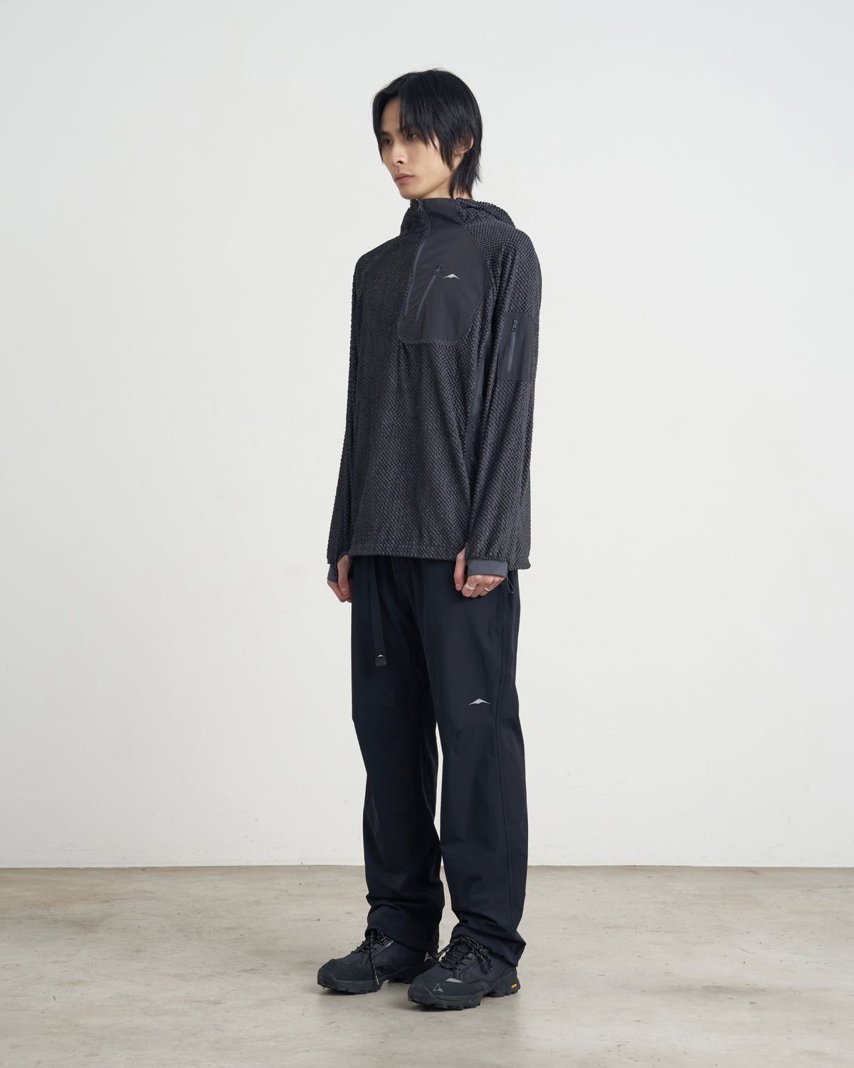 GOYOWEAR / Octa Light-Weight-Half Zip Hoodie - Anthracite Grey