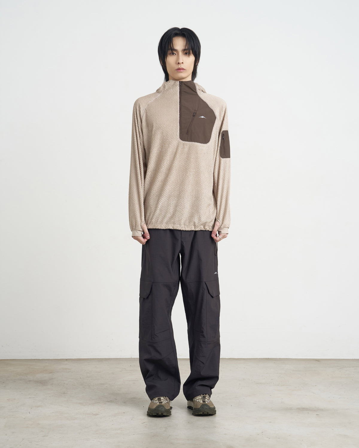 GOYOWEAR / Octa Light-Weight-Half Zip Hoodie - Beige