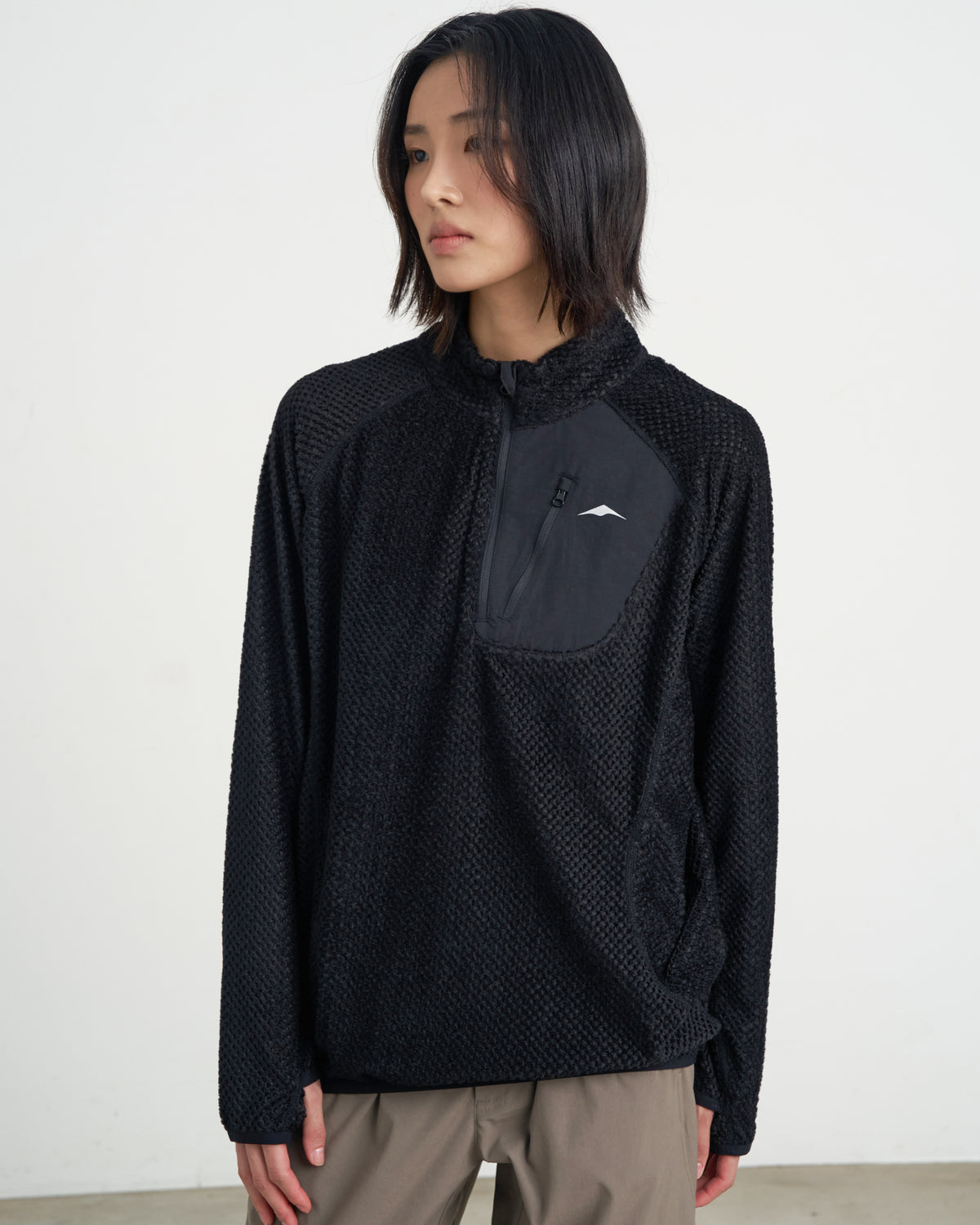 GOYOWEAR / Octa Light-Weight-Half Zip - Black