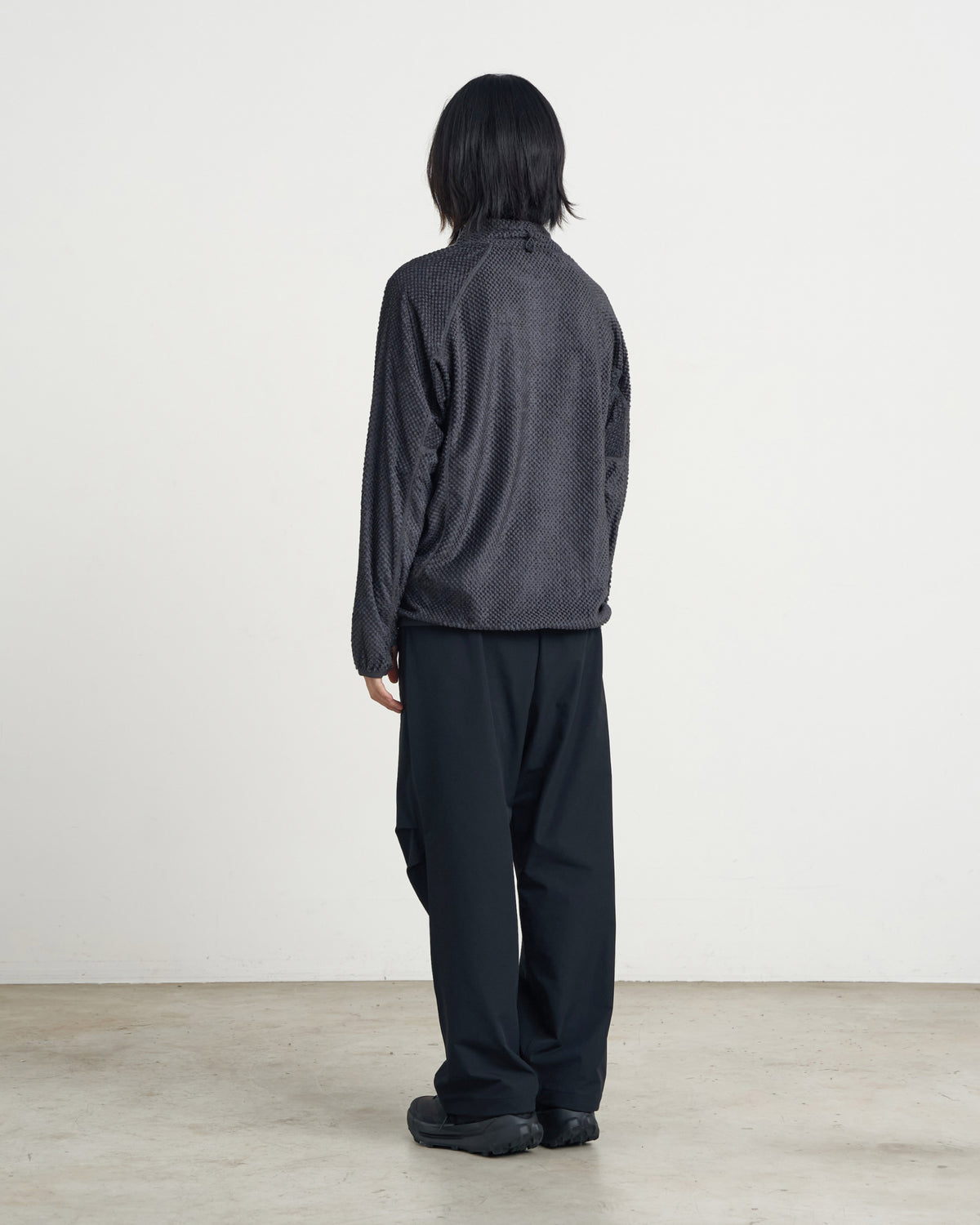 GOYOWEAR / Octa Light-Weight-Half Zip - Anthracite Grey