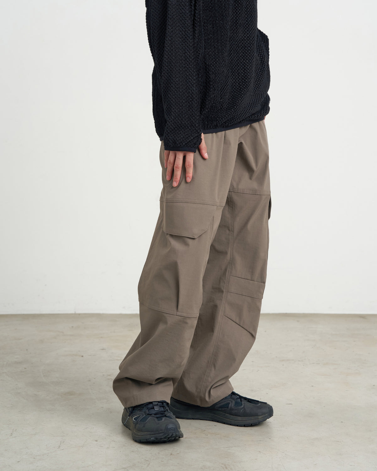 GOYOWEAR / Utility Wide Cargo Pants - Beige