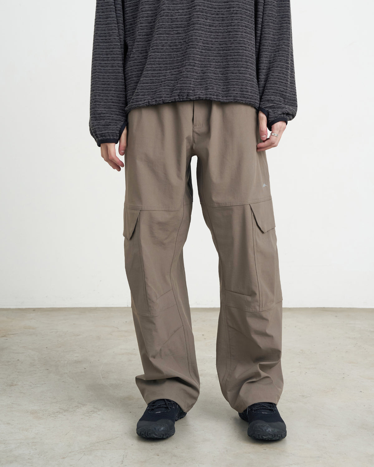 GOYOWEAR / Utility Wide Cargo Pants - Beige