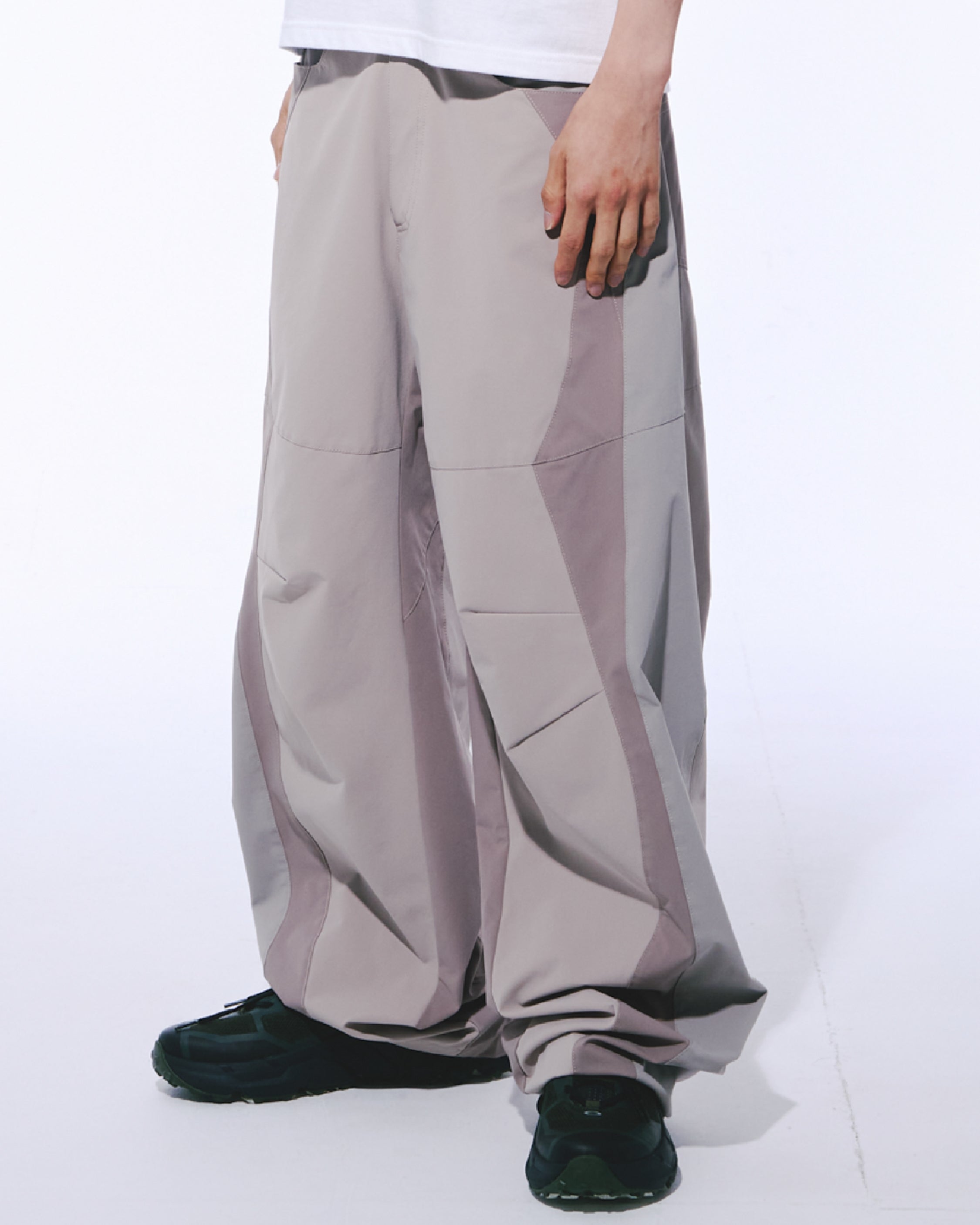 MSC / Bark Curved Pants - Sage