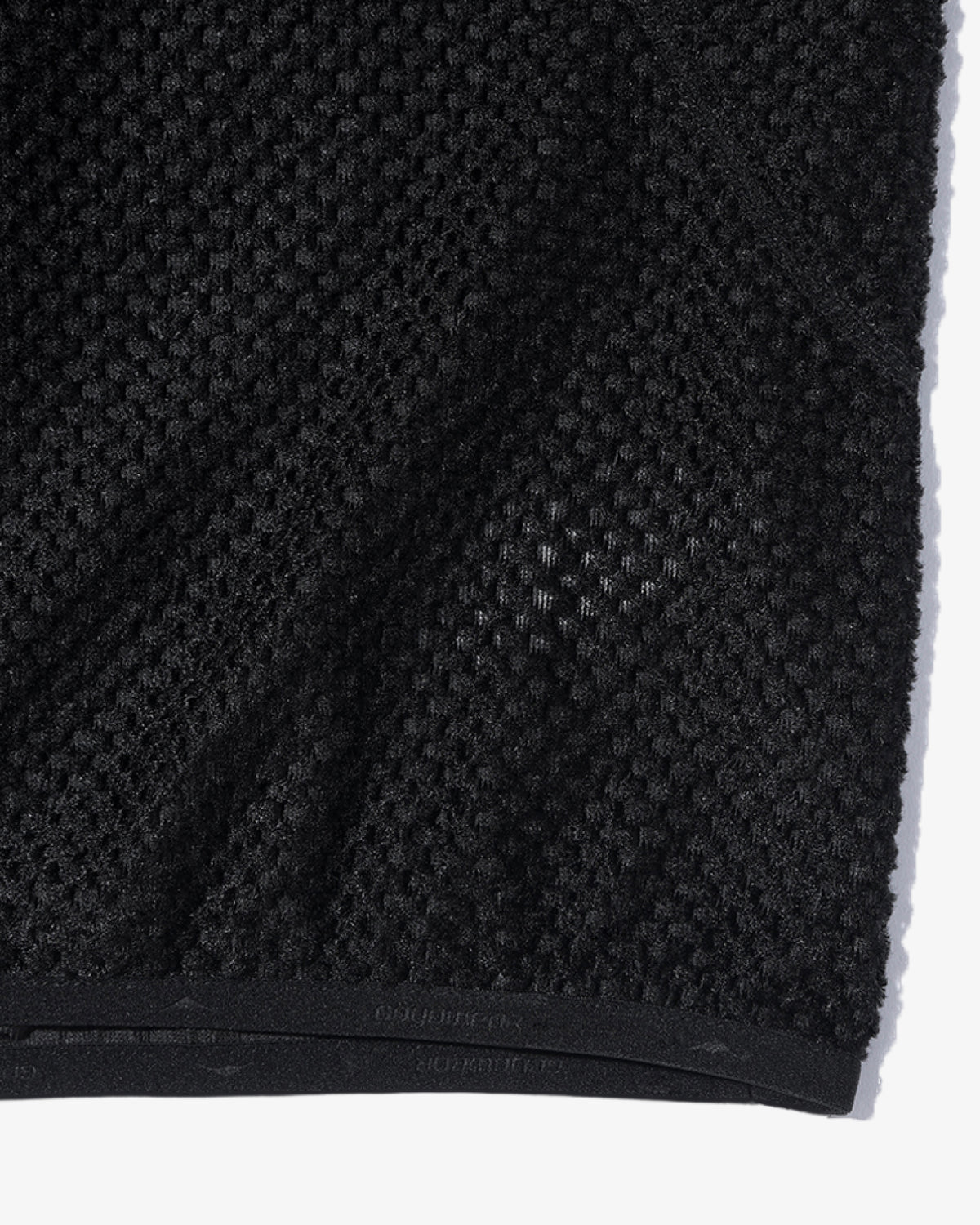 GOYOWEAR / Octa Light-Weight-Half Zip - Black