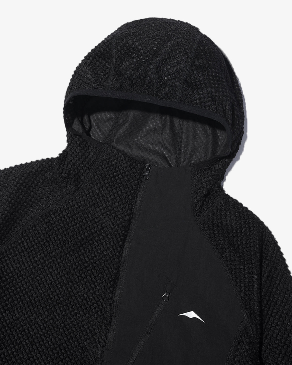 GOYOWEAR / Octa Light-Weight-Half Zip Hoodie - Black