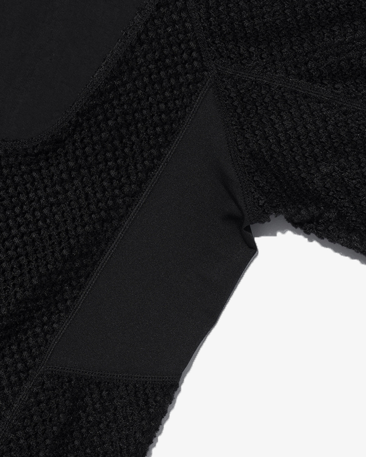 GOYOWEAR / Octa Light-Weight-Half Zip Hoodie - Black