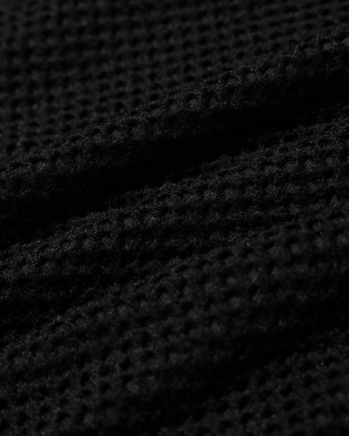 GOYOWEAR / Octa Light-Weight-Half Zip Hoodie - Black