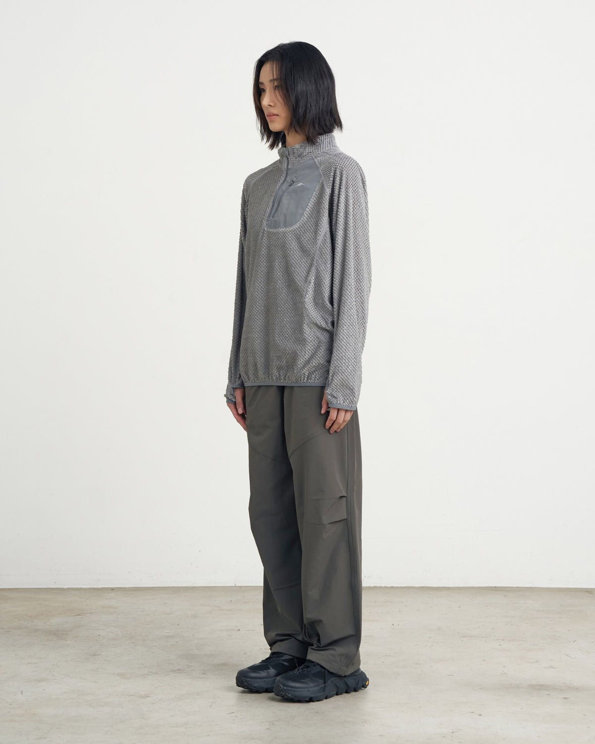 GOYOWEAR / Octa Light-Weight-Half Zip - Silver Grey