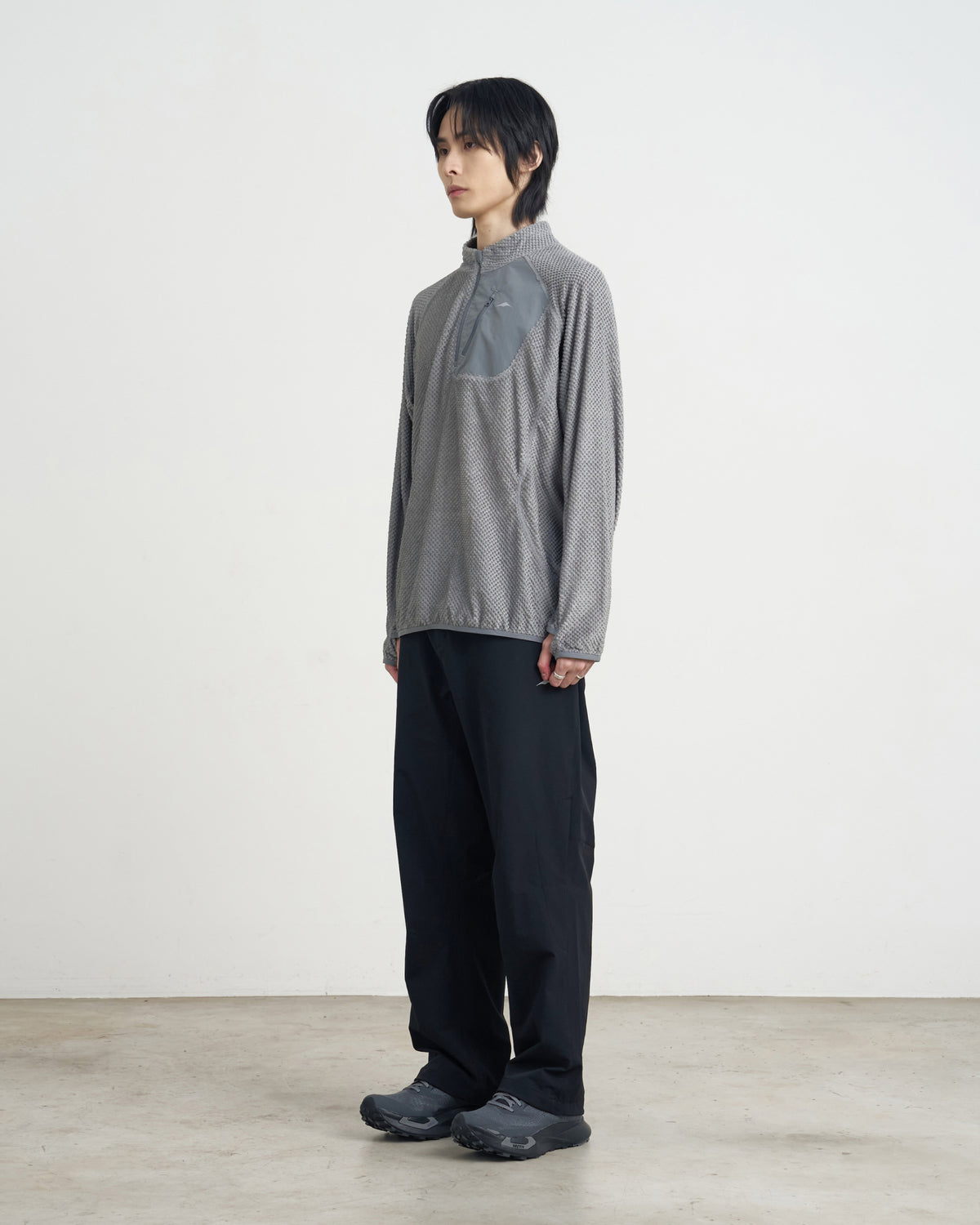 GOYOWEAR / Octa Light-Weight-Half Zip - Silver Grey
