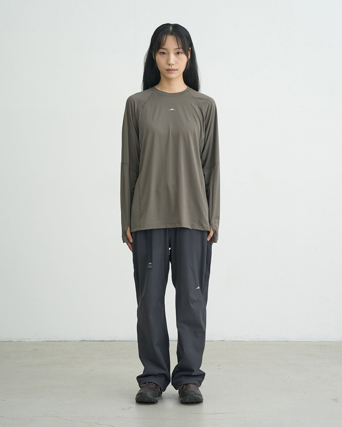 GOYOWEAR / Division Askin Logo Long Sleeve - Khaki Grey