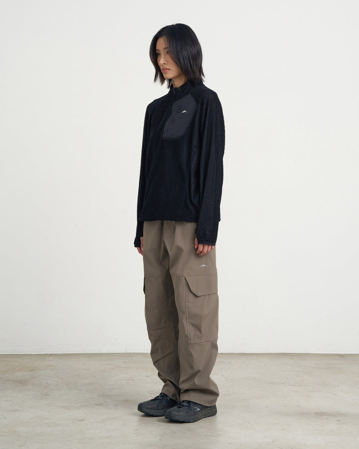 GOYOWEAR / Octa Light-Weight-Half Zip - Black