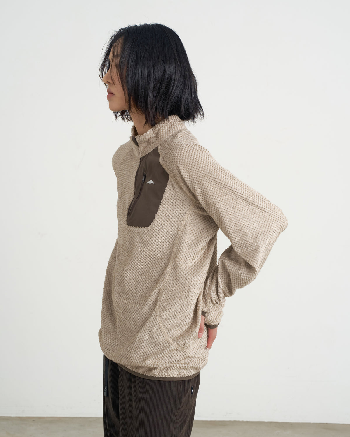GOYOWEAR / Octa Light-Weight-Half Zip - Beige