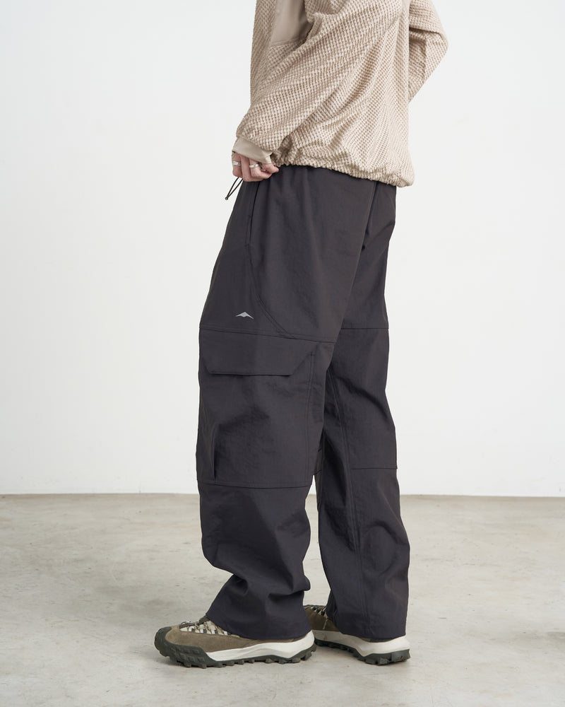 GOYOWEAR / Utility Wide Cargo Pants - Brown