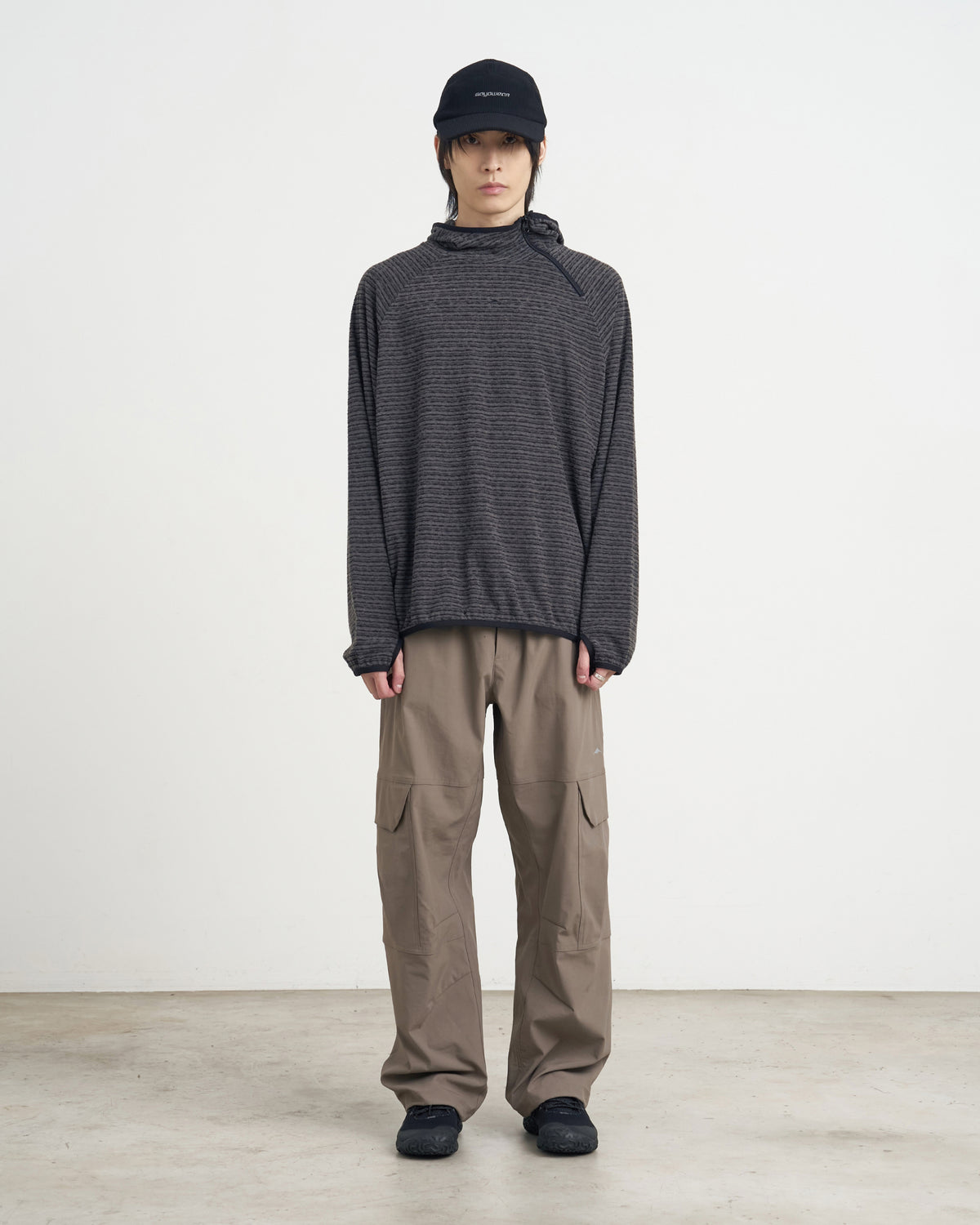 GOYOWEAR / Utility Wide Cargo Pants - Beige