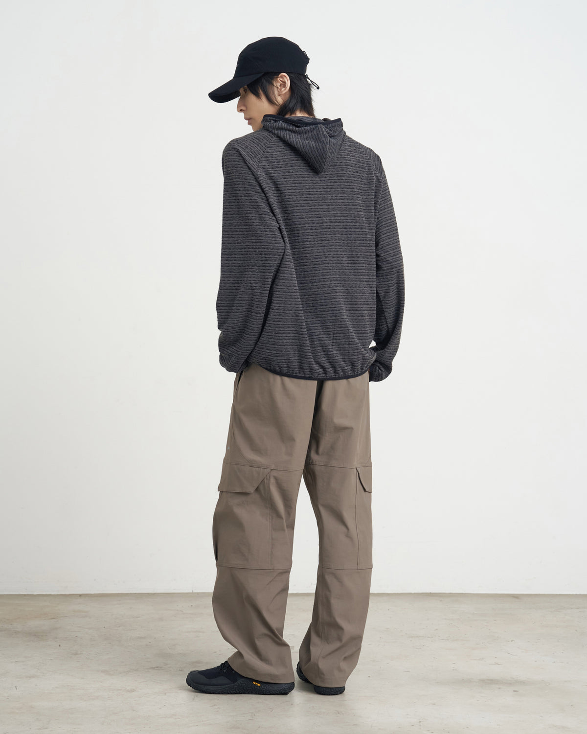 GOYOWEAR / Utility Wide Cargo Pants - Beige