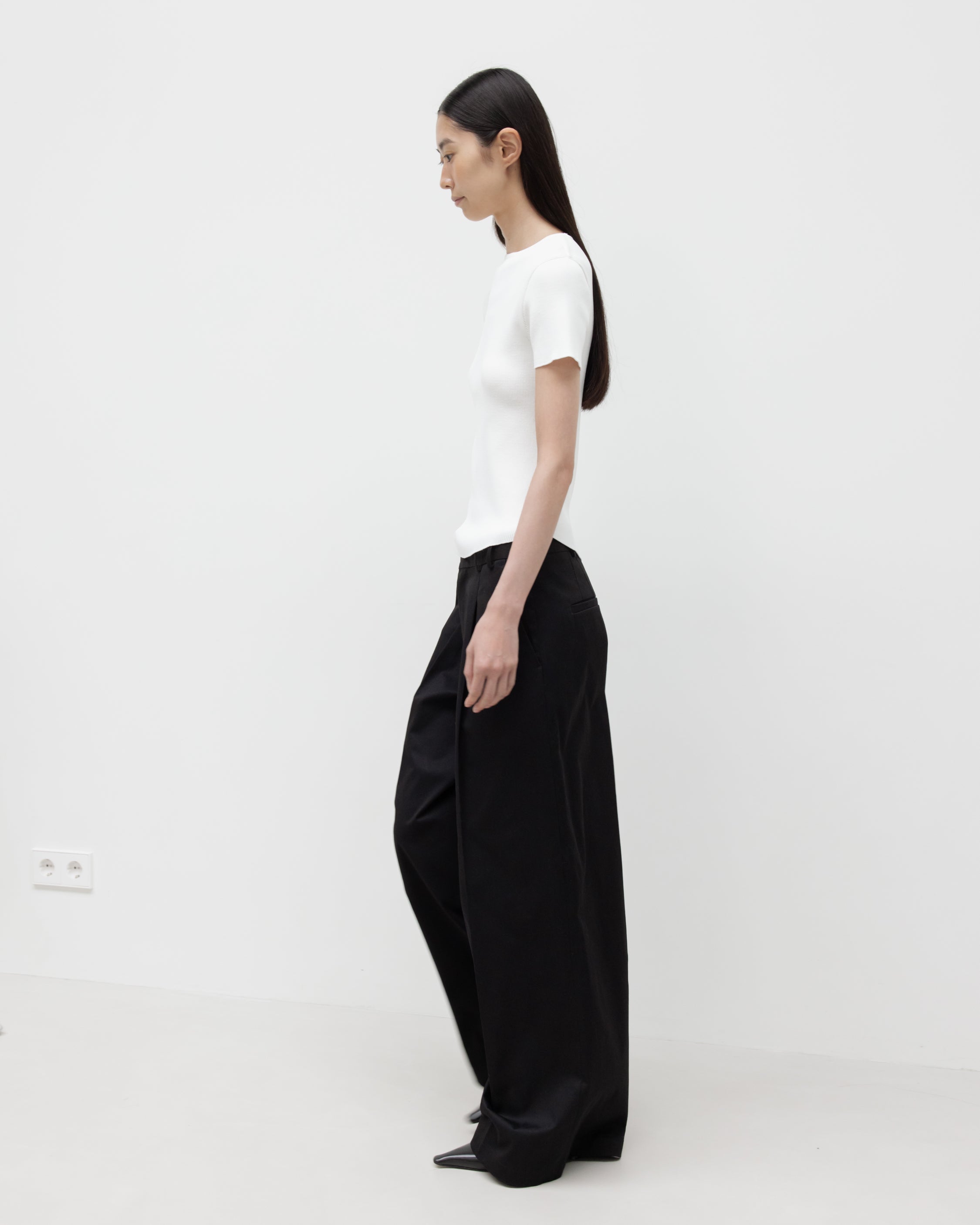 GBH / Wide Fit Cotton Pants - Black
